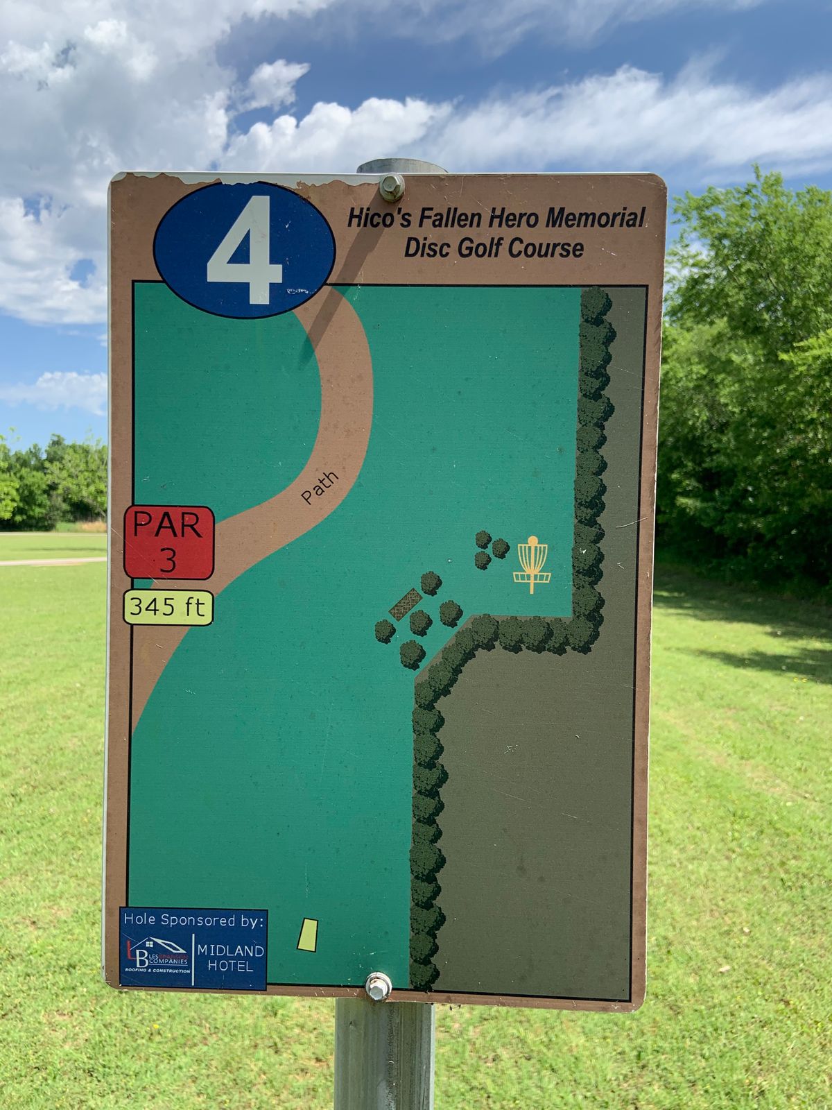 Hole 4 tee sign