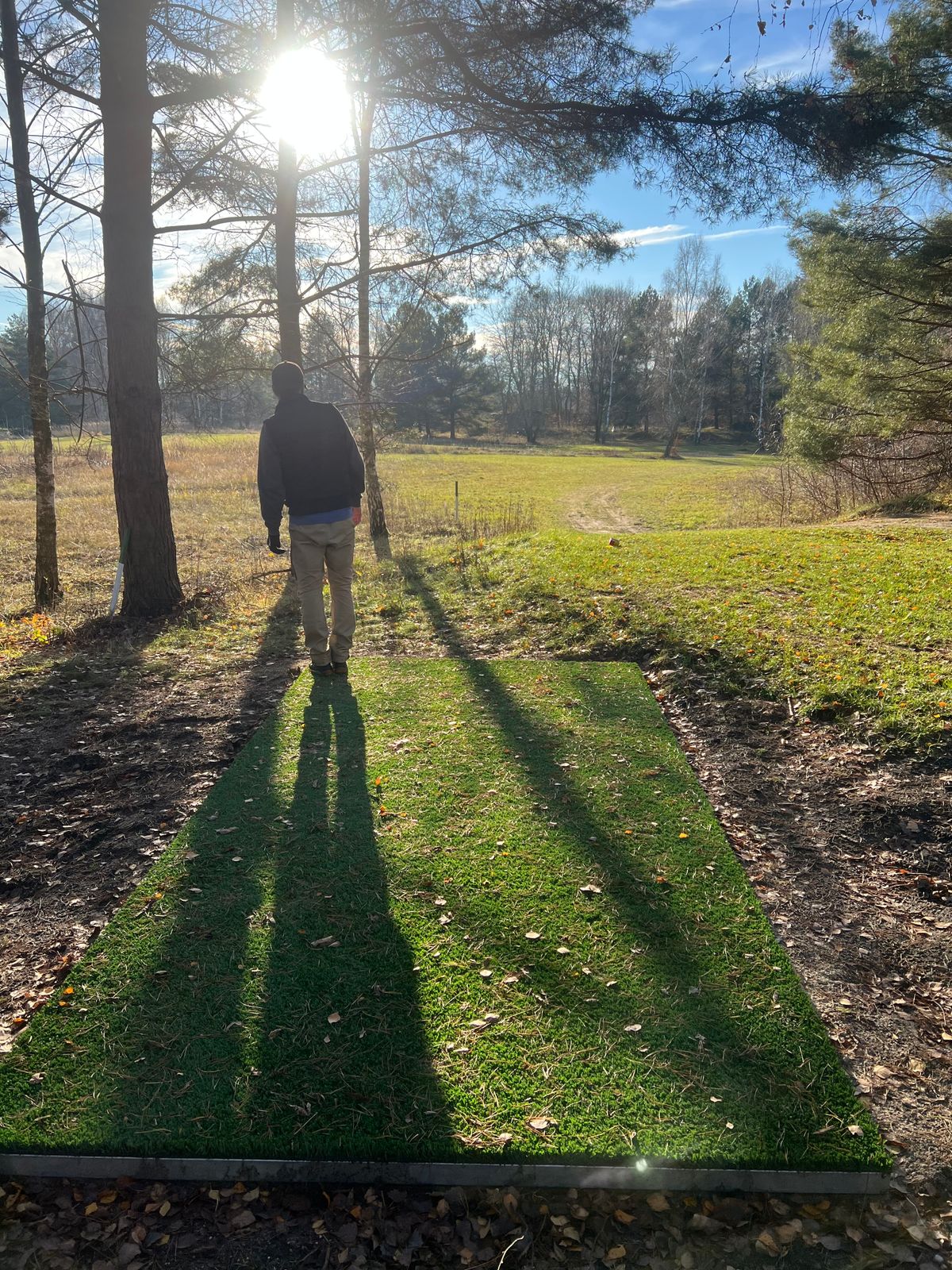 Hole 10, new Teepads