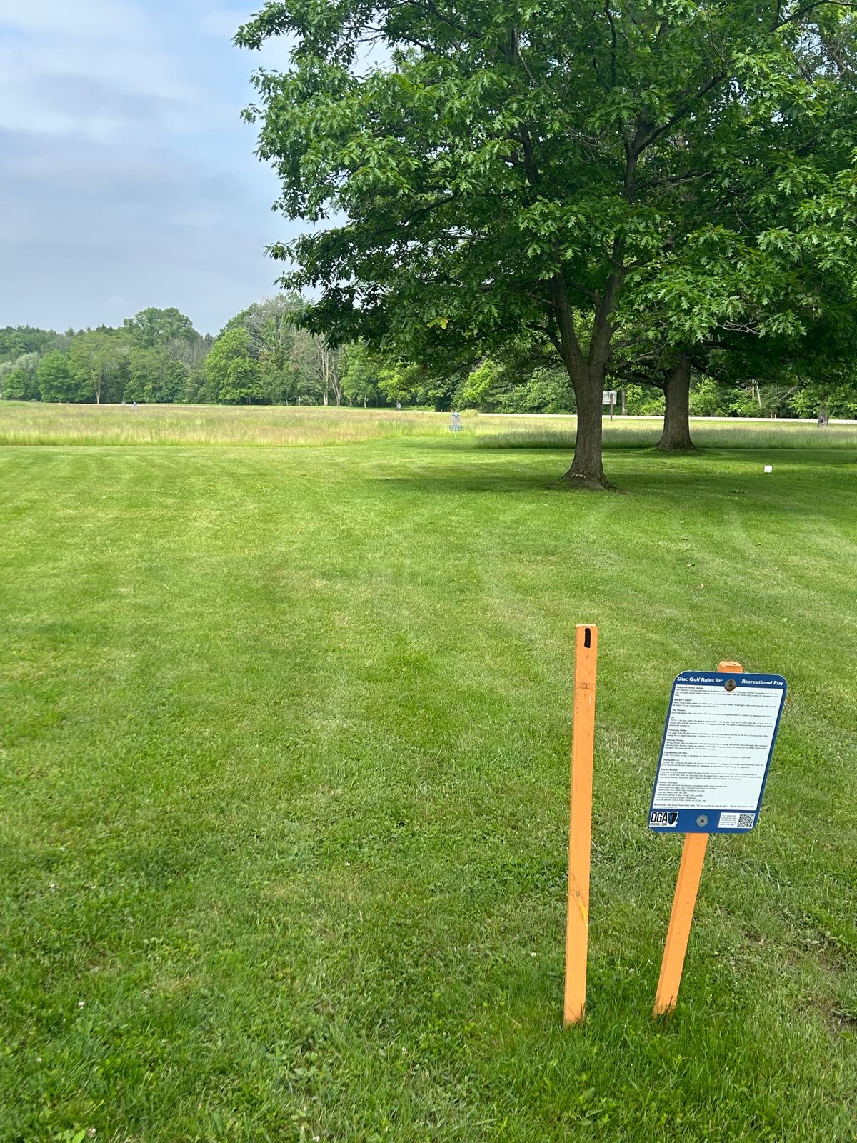 Hole 1 tee