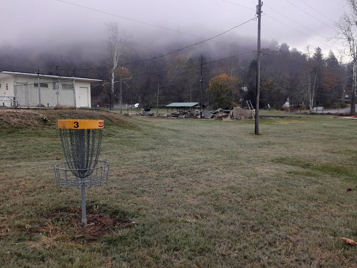 Hole 3 basket to tee