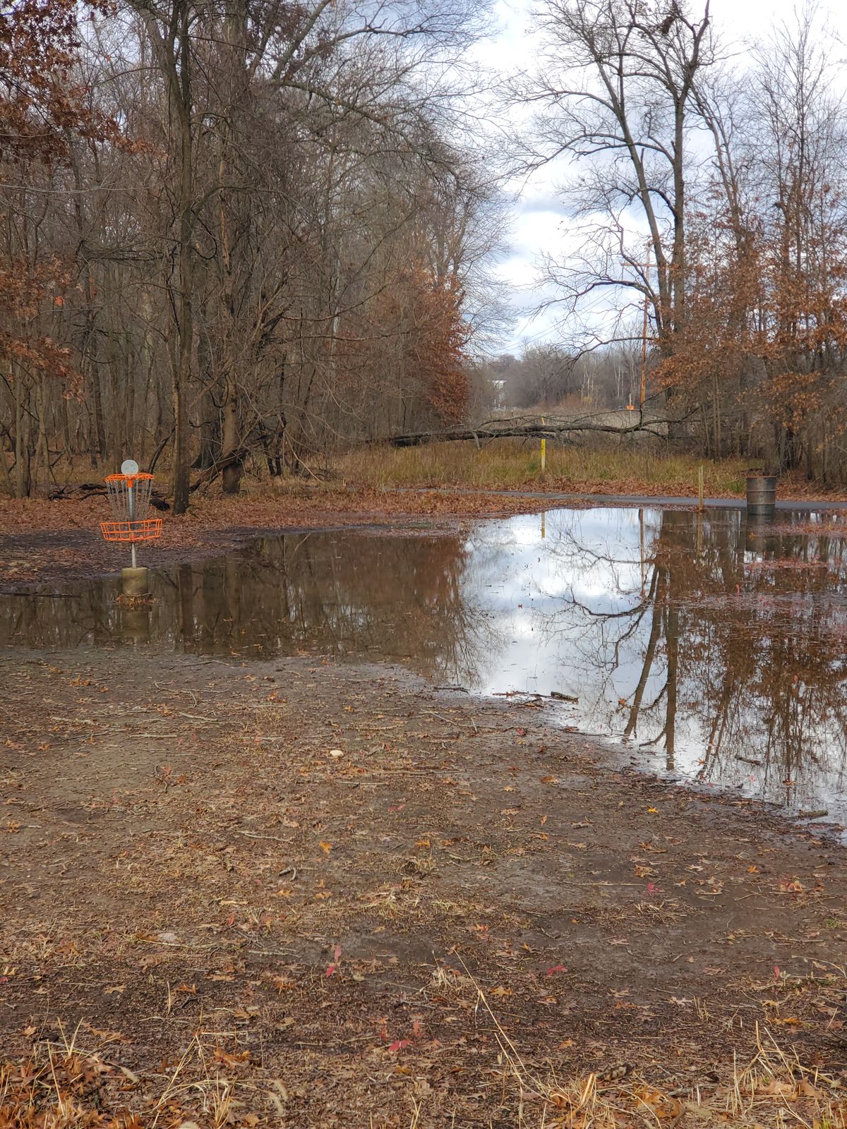 If it rains, parts of the course can get unplayable.