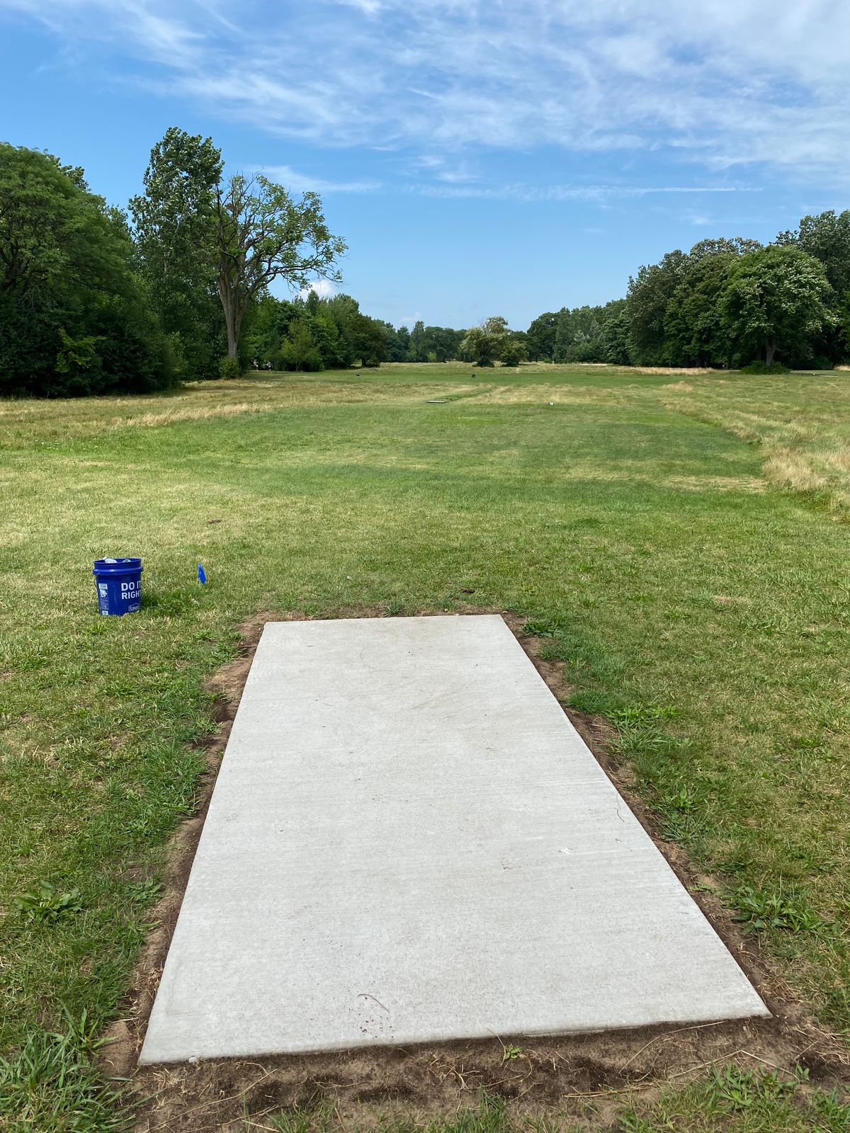 Hole #1 Pro tee pad