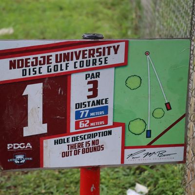 Hole 1 Tee Sign