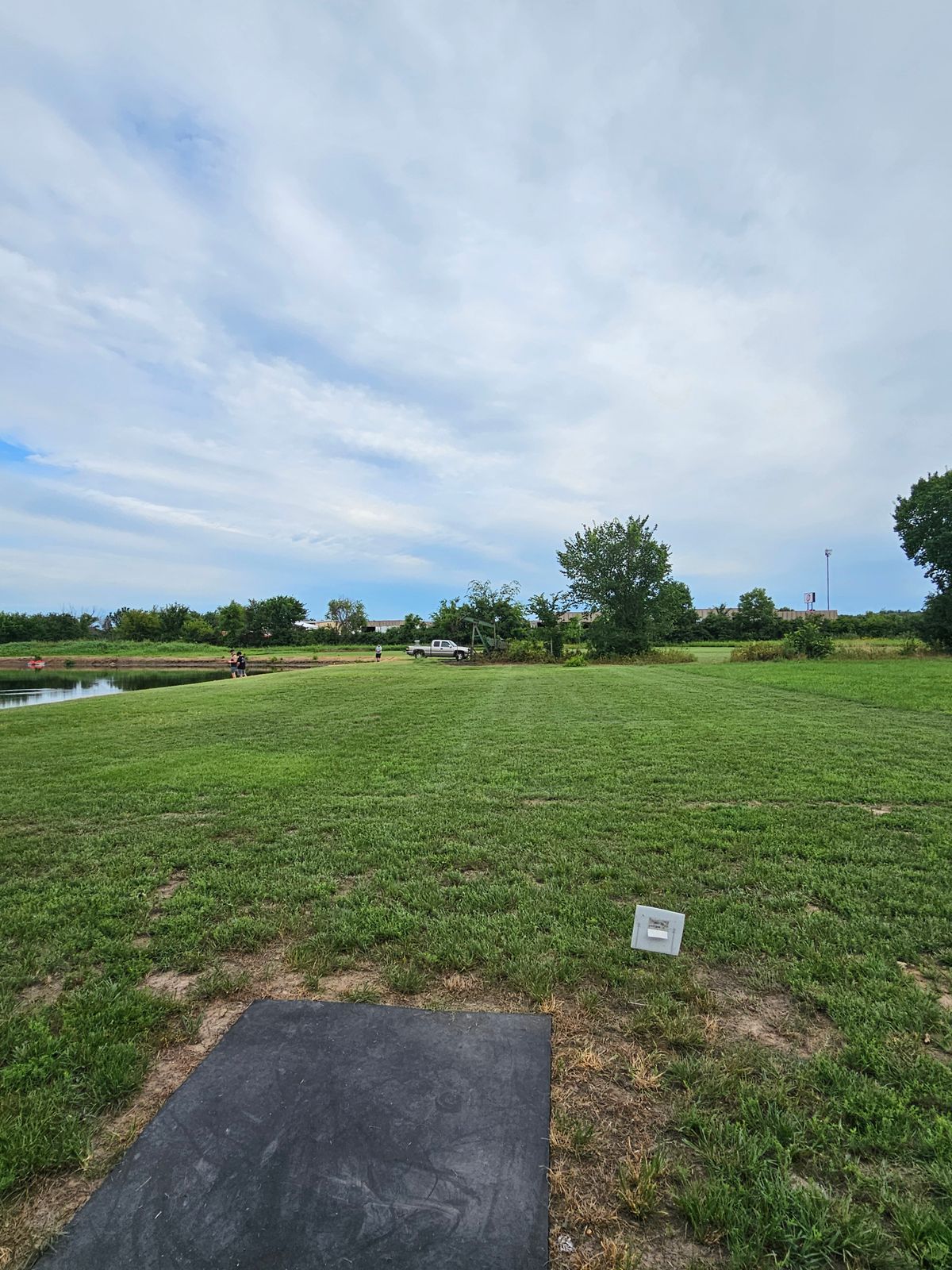 Short 16 tee