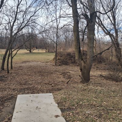 Hole 1 tee