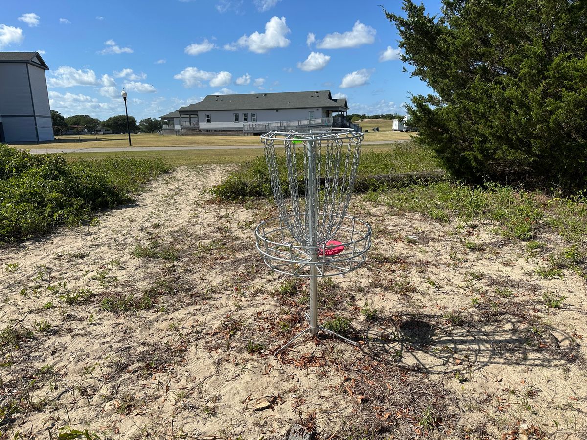 Hole 7 basket.