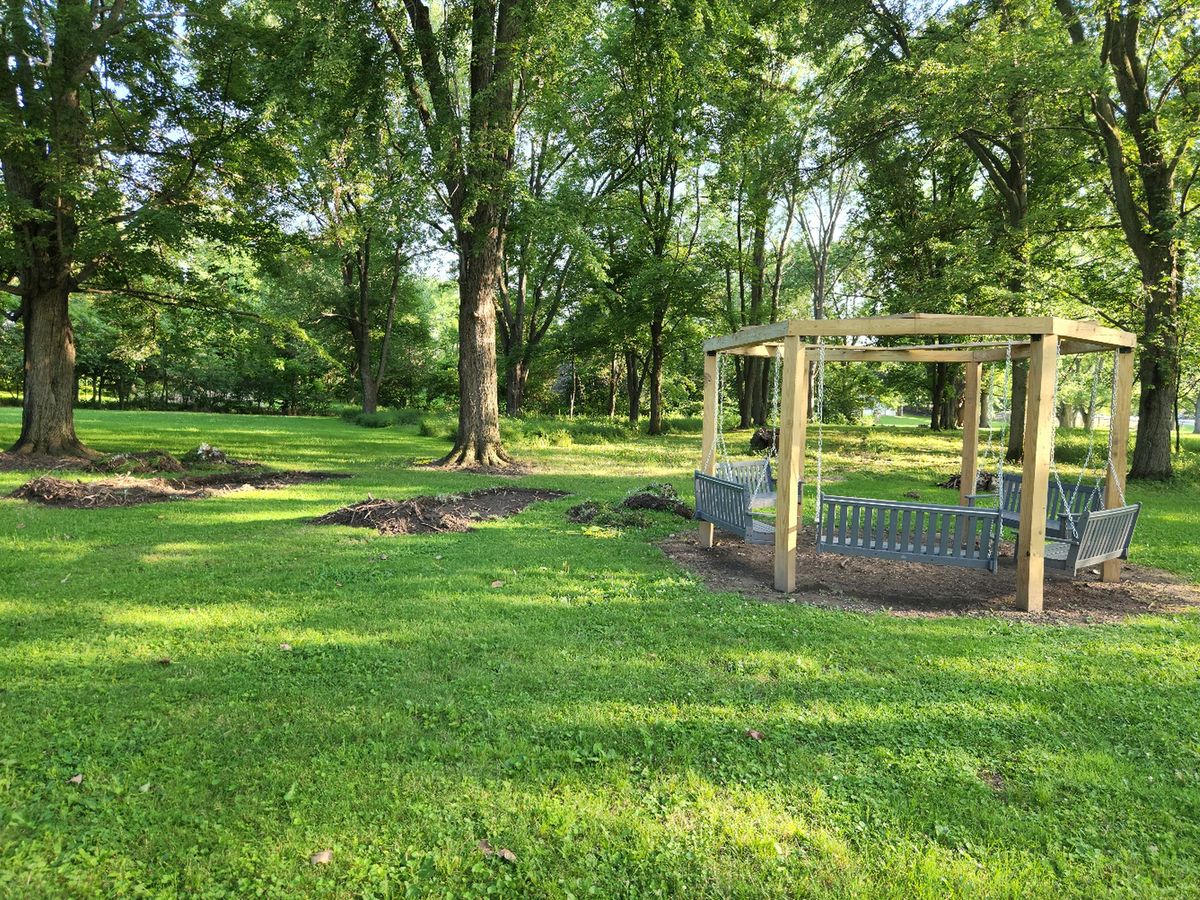 Hole 18's tee (left), hole 16's tee (right); swings to the right of both tees