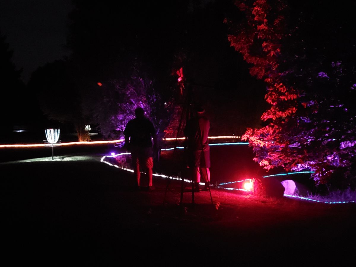 The beauty of night golf