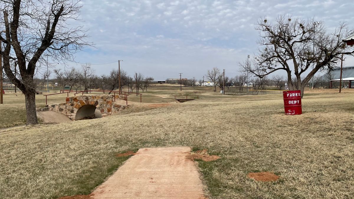 Hole 4