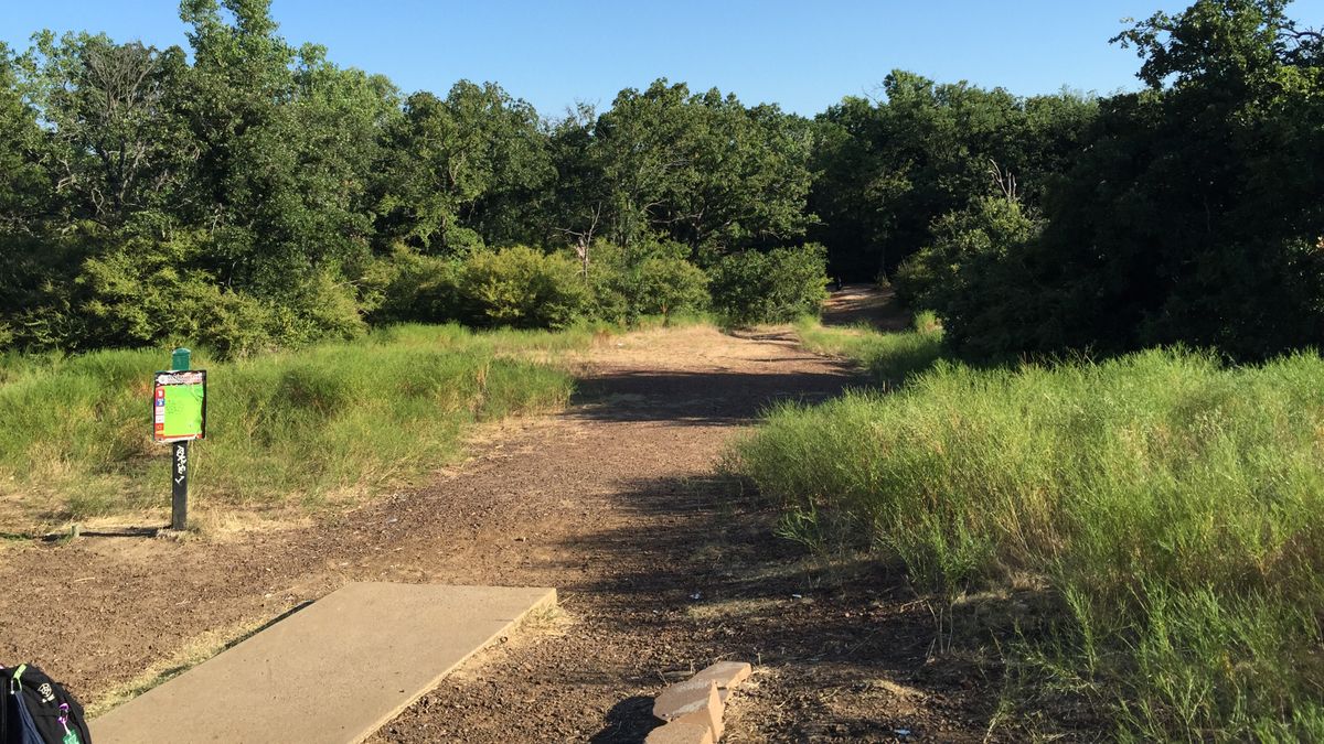 Hole 9