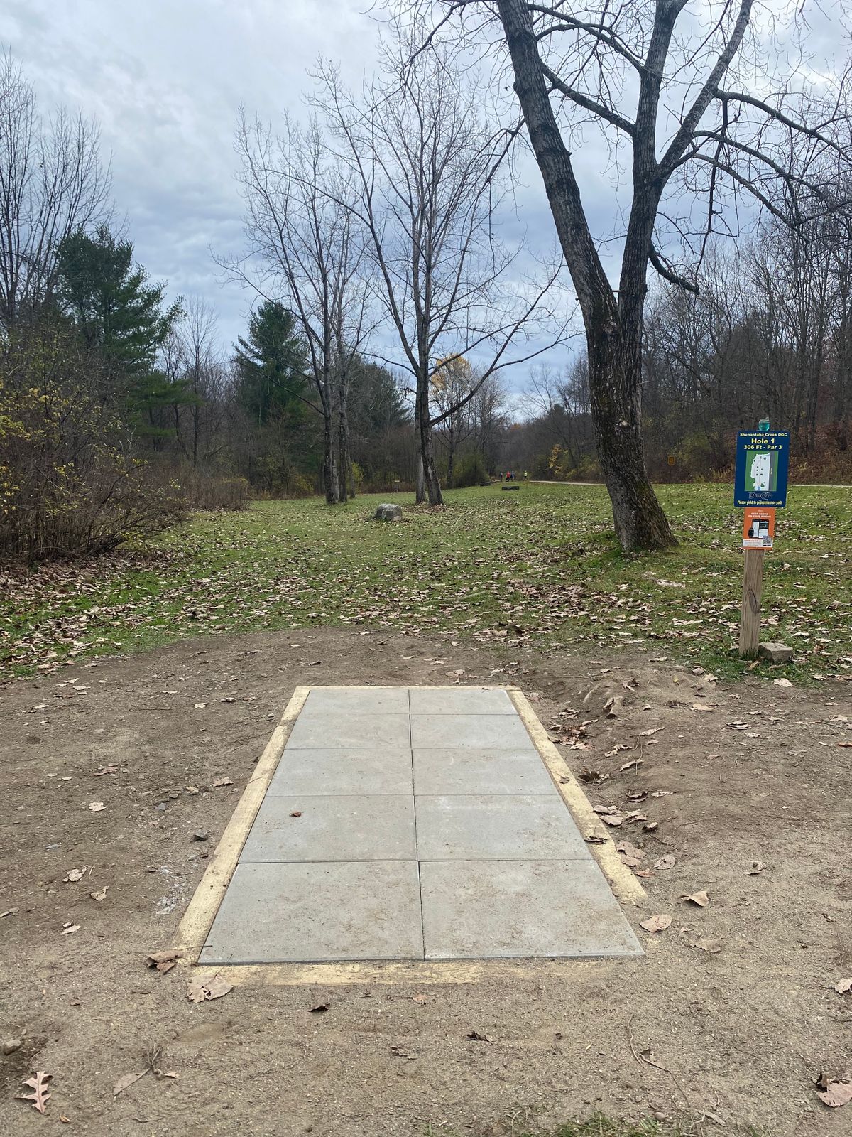 Tee 1