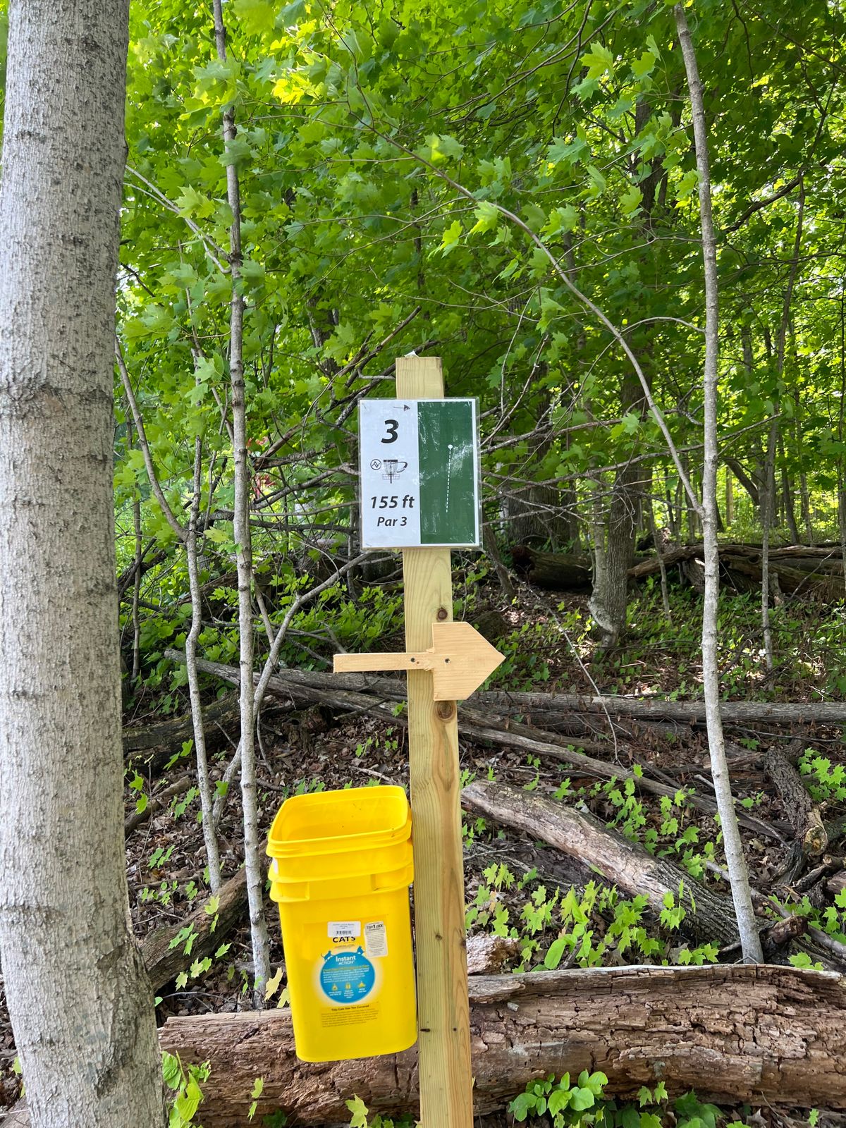Hole 3 sign