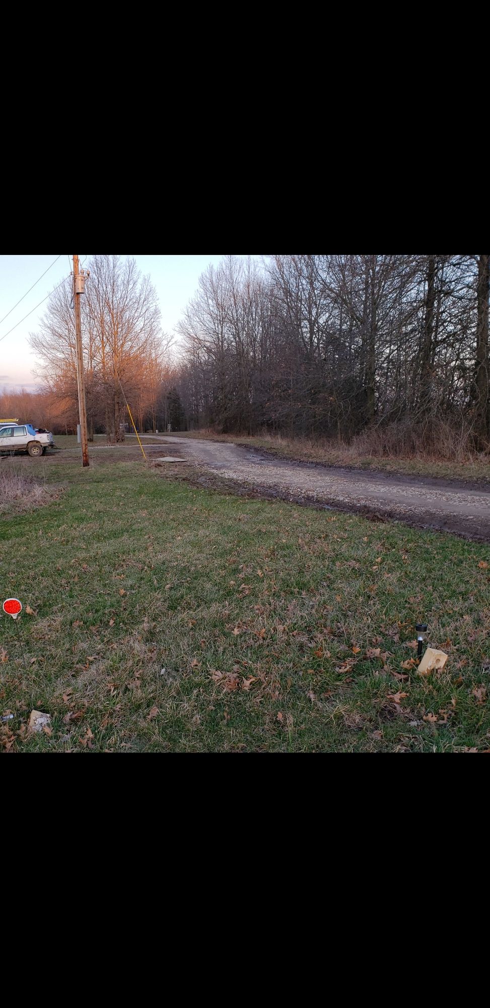 Hole one red tee