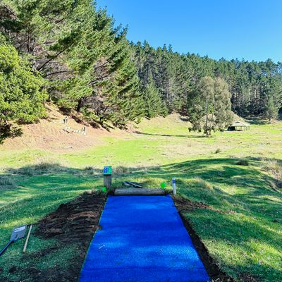 Hole 2 blue