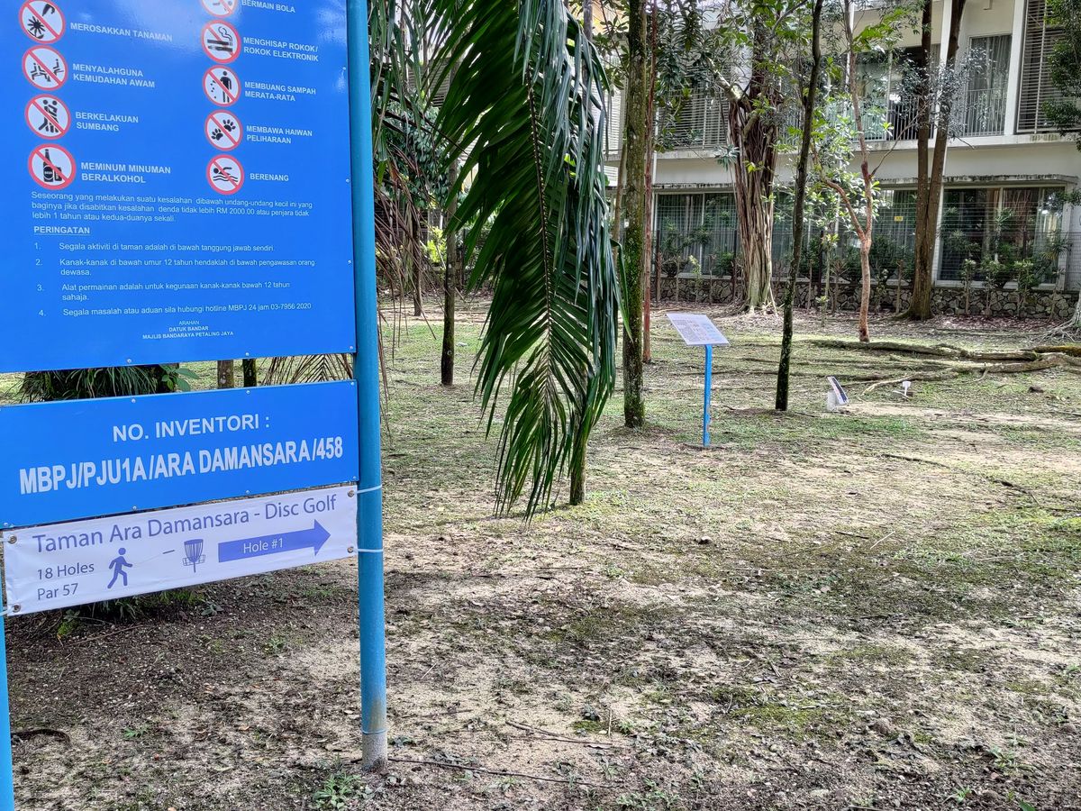Signage to help orientate people
