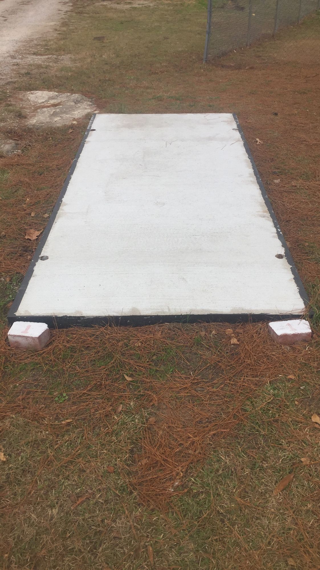 Hole 1 Teepad