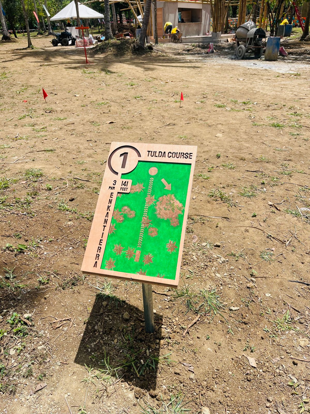 Signage of hole 1