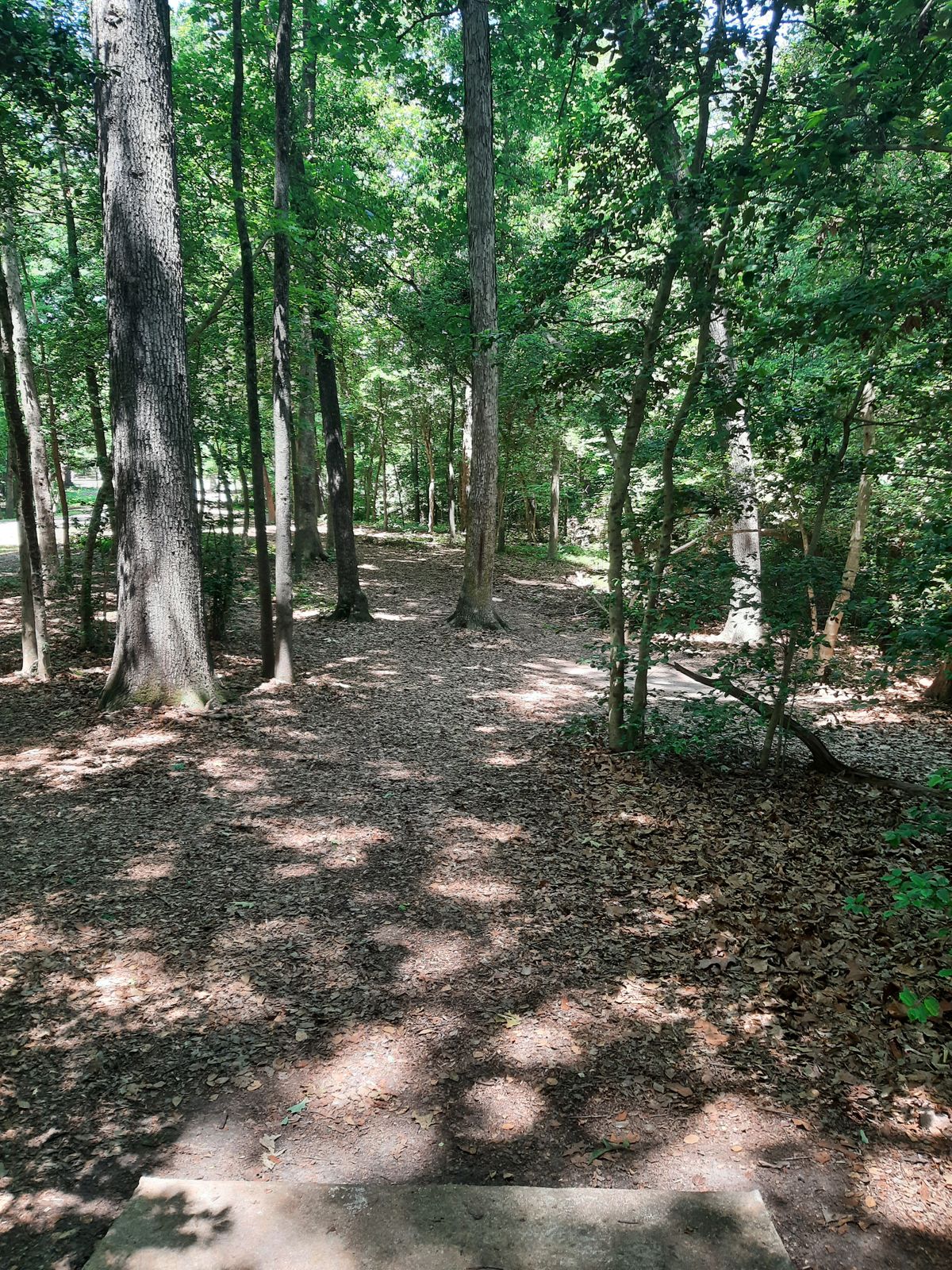 Hole 9 White Tee
