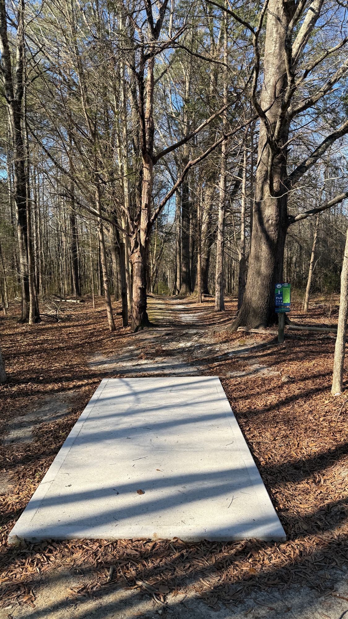 Hole 1 - Reds