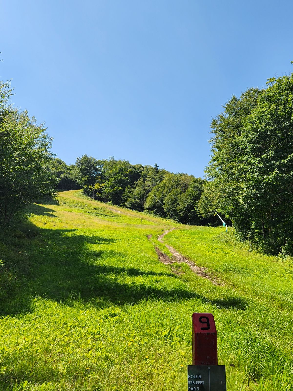 Hole 9 from the tee