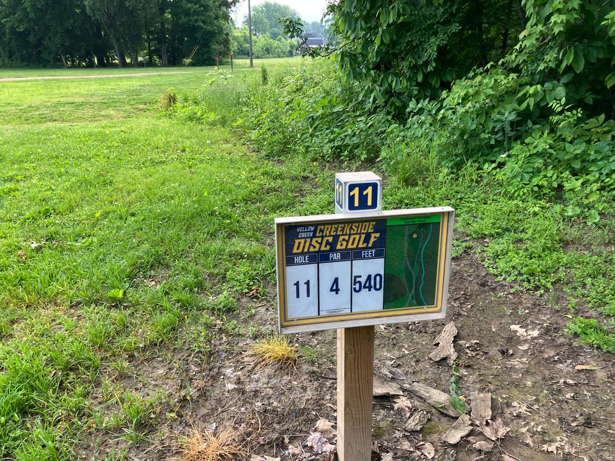 Hole 11 tee sign.