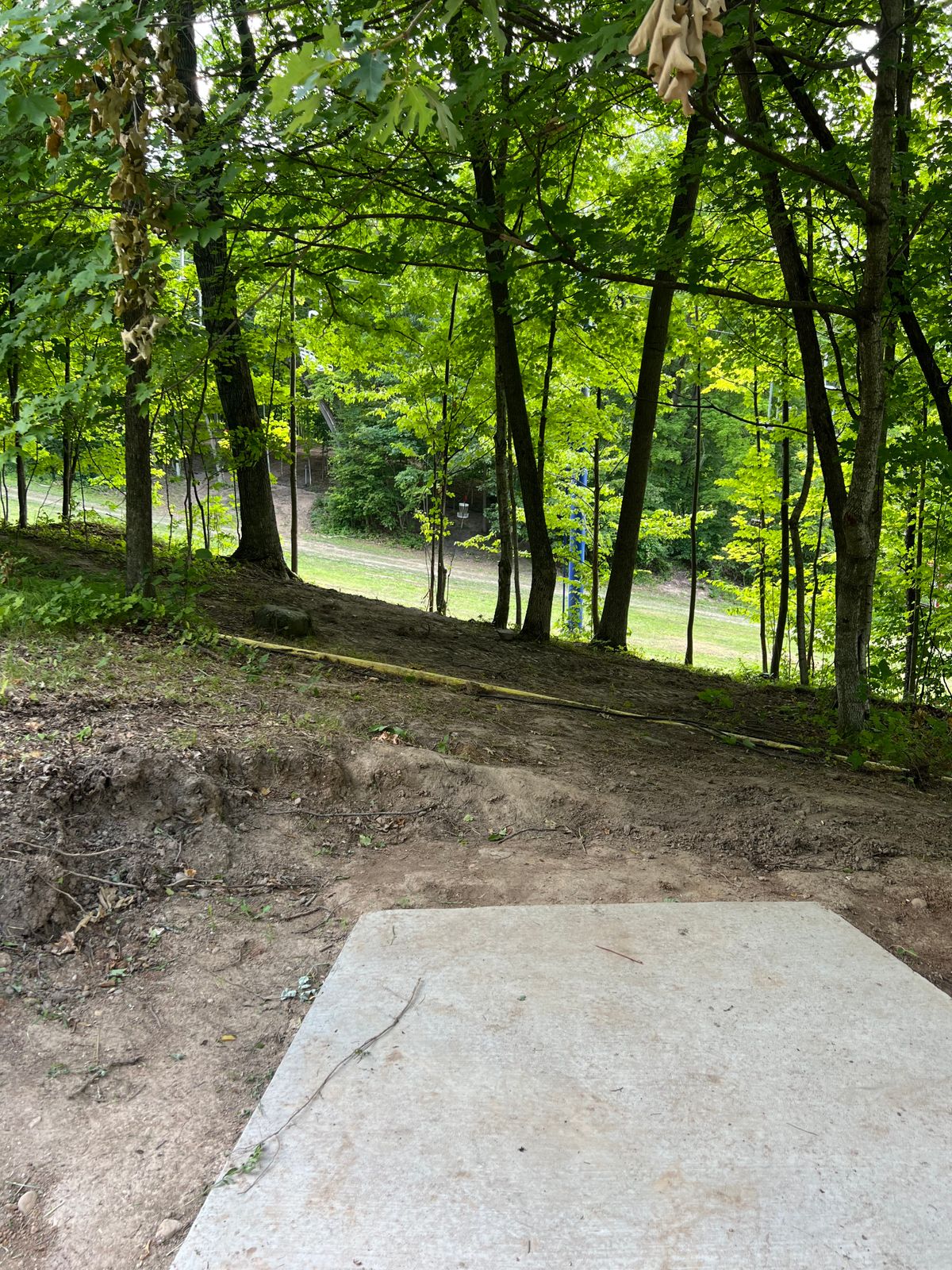 Hole 9 from tee pad