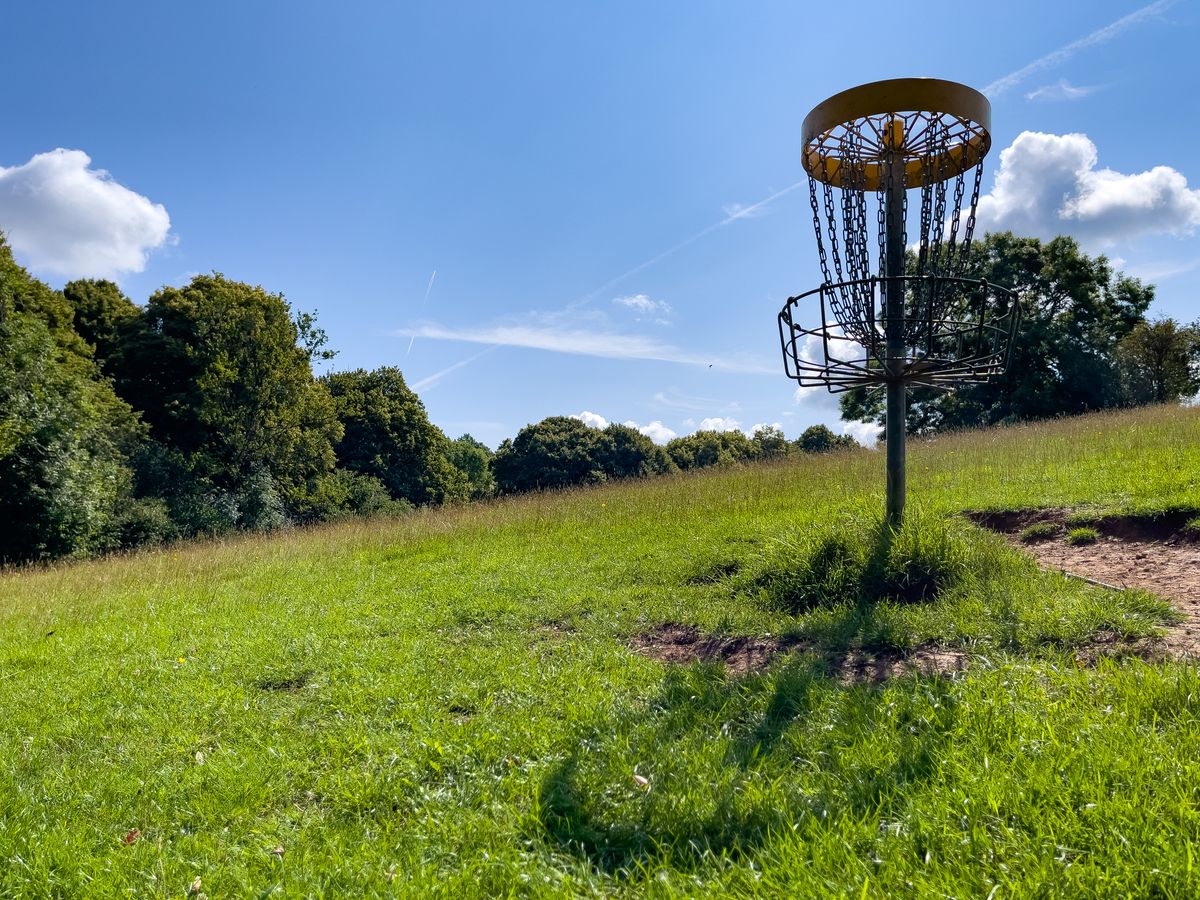 Basket on the “Blossom Blast” hole. Each hole has a descriptive name for easier identification.