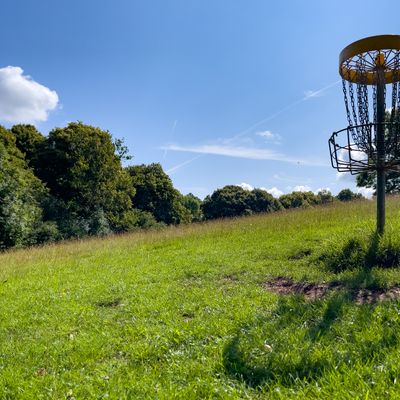 Basket on the “Blossom Blast” hole. Each hole has a descriptive name for easier identification.