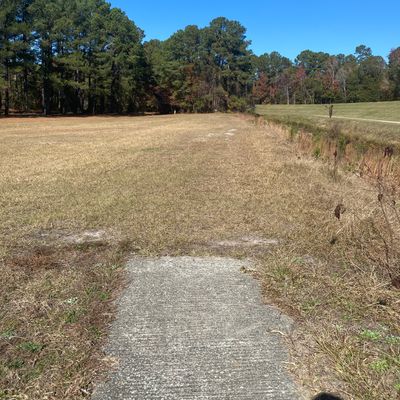 Hole 4 White Tee