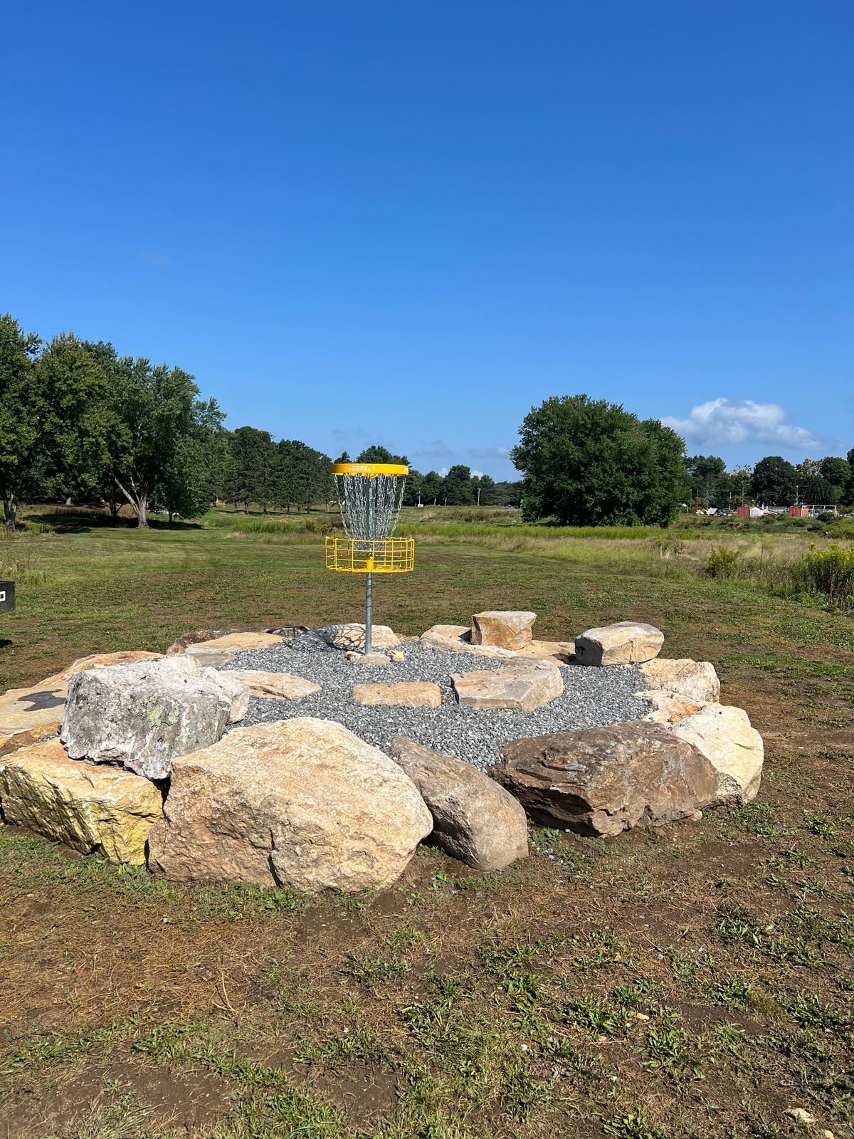 Hole 3 Basket