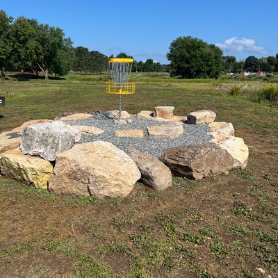 Hole 3 Basket
