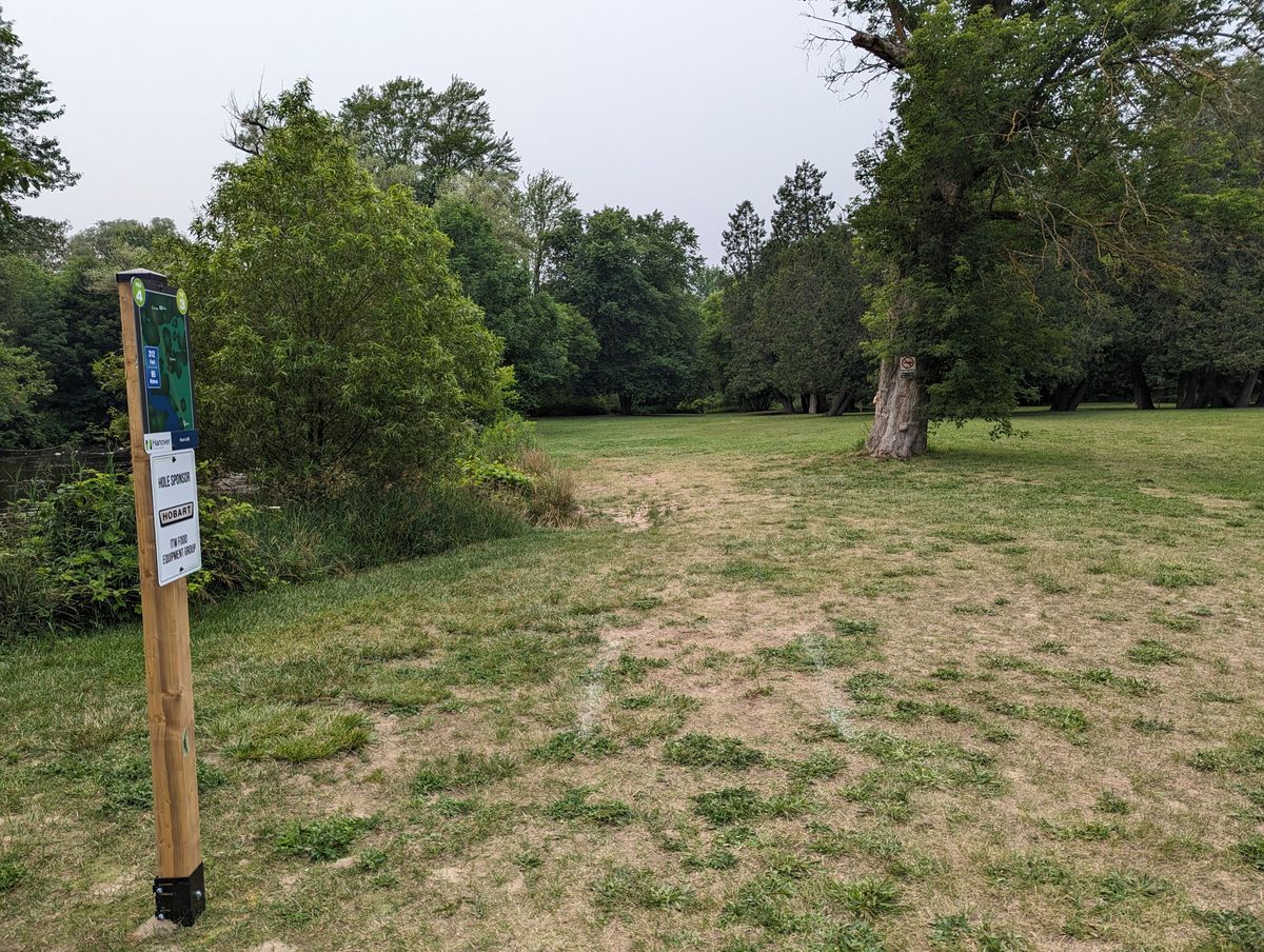 Hole 4 Tee
