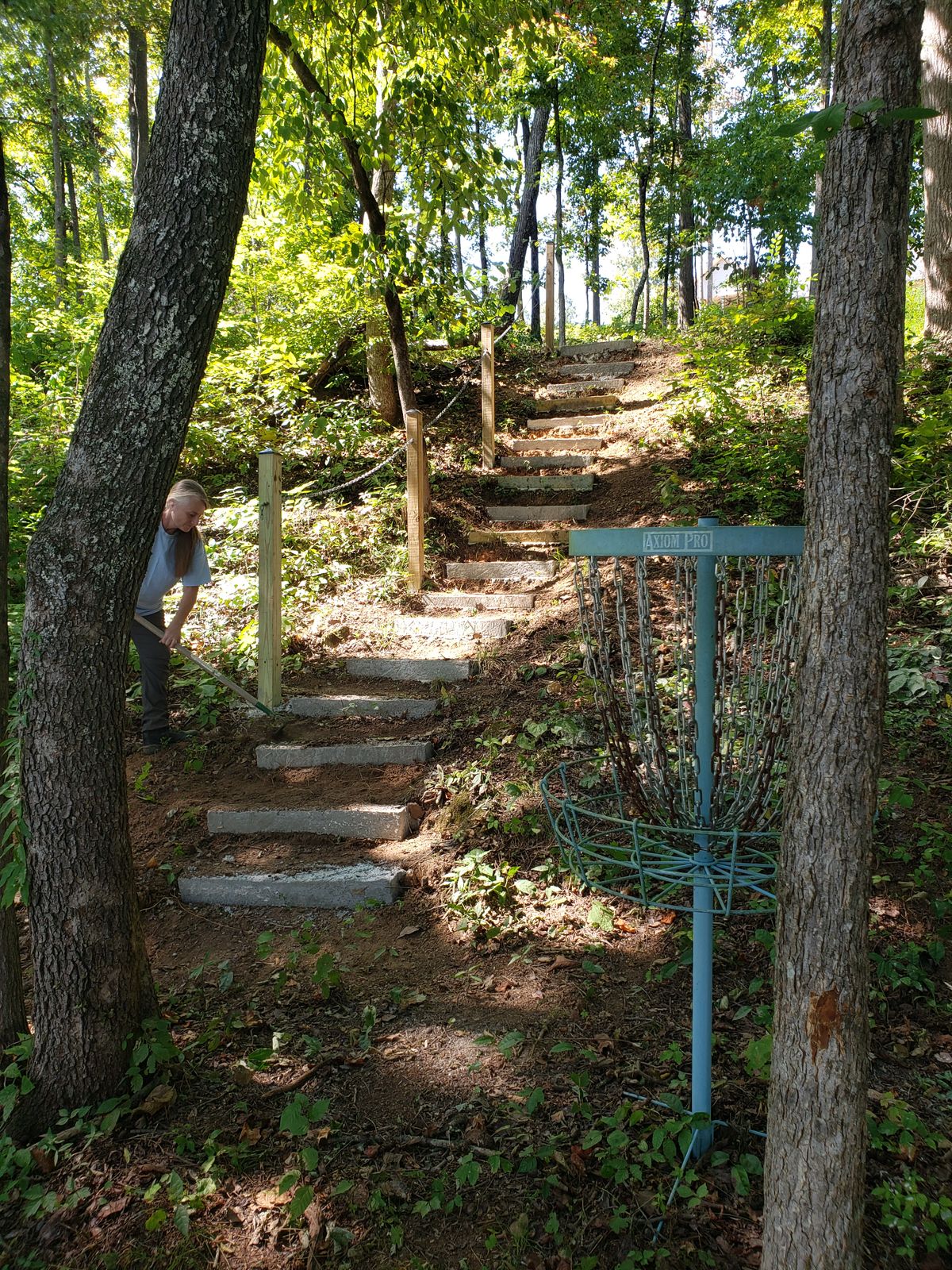 Hole 3 (blind)