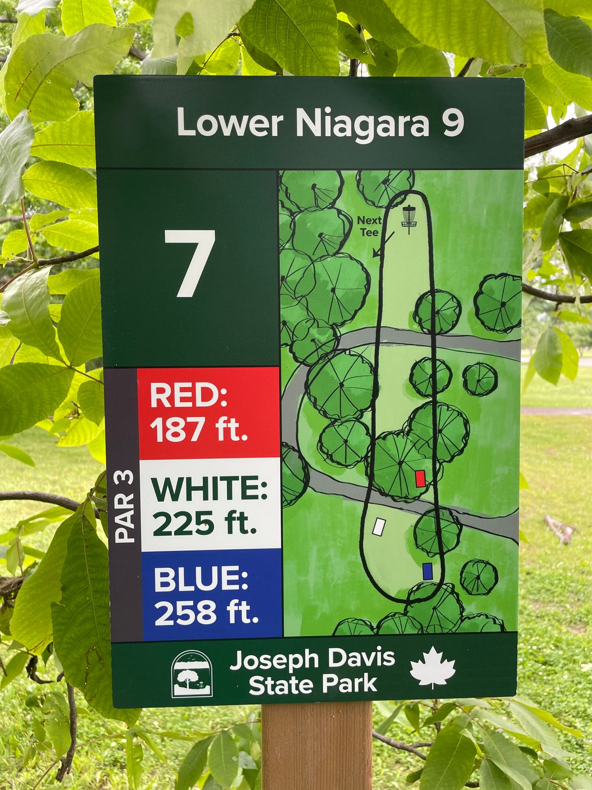 Hole 7 tee sign