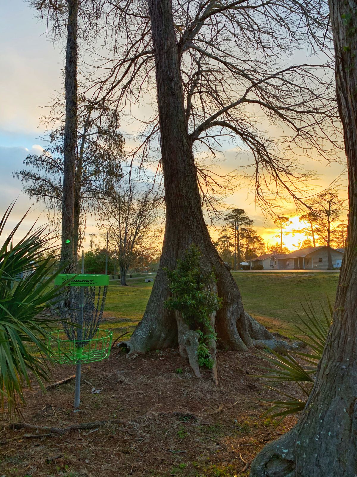 Backslde of Hole 1...