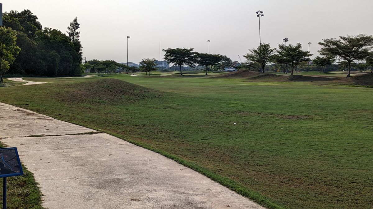 Tee of 18