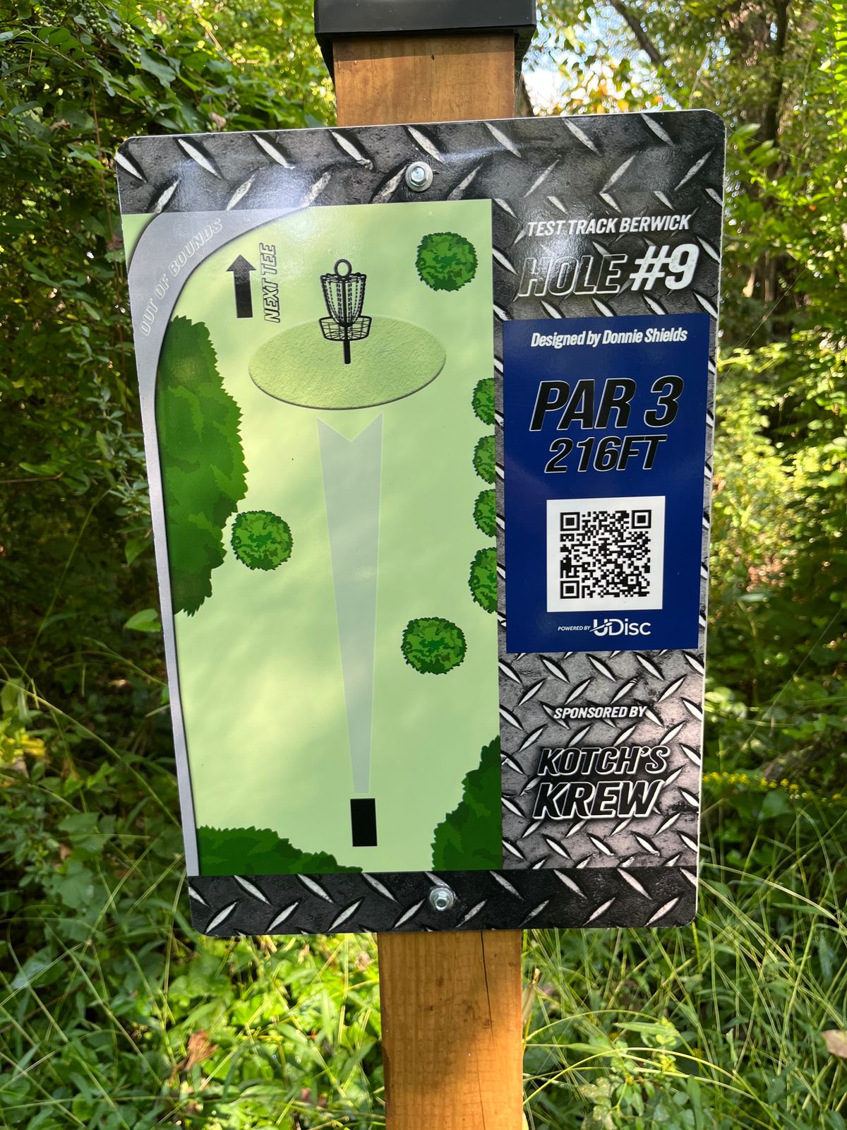 Hole 9 tee sign