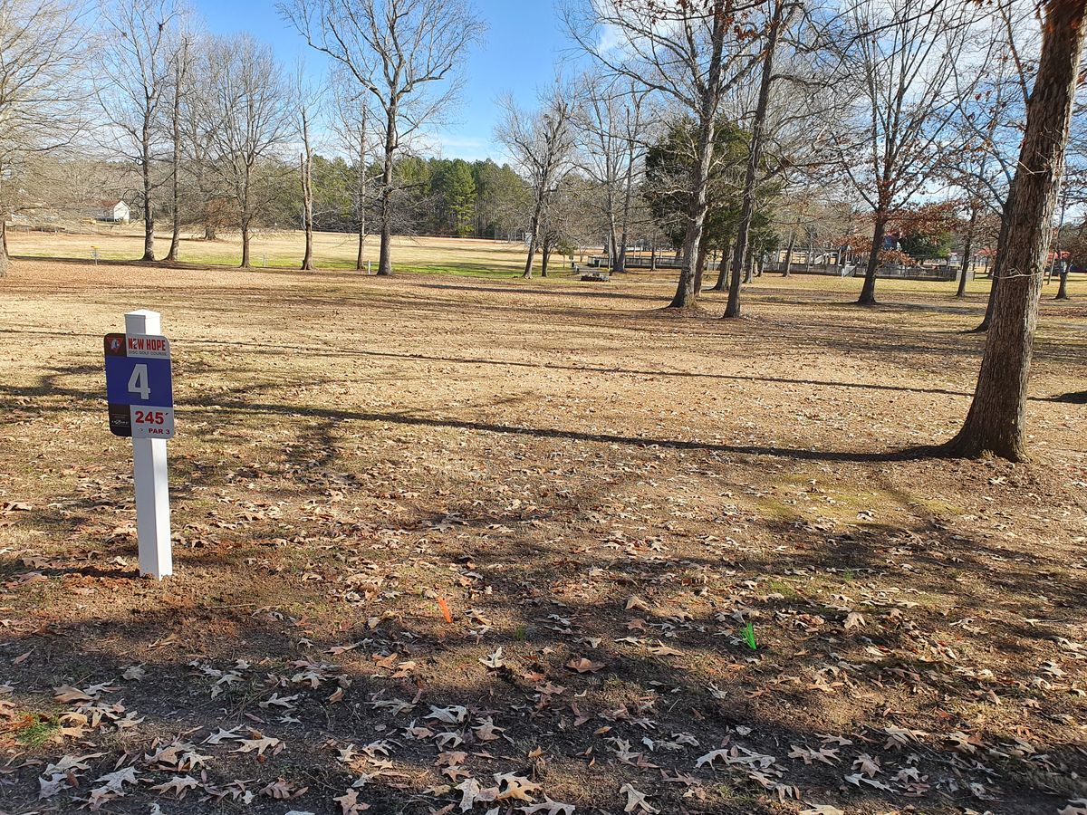 hole 4