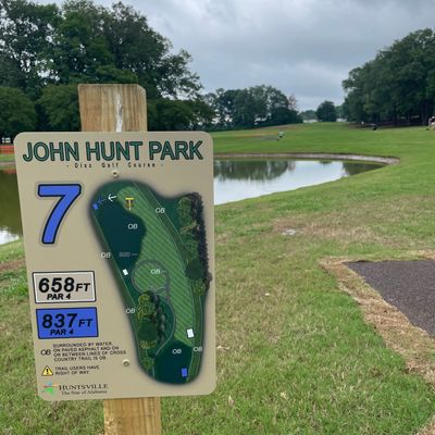 Hole 7 Blue Tee
