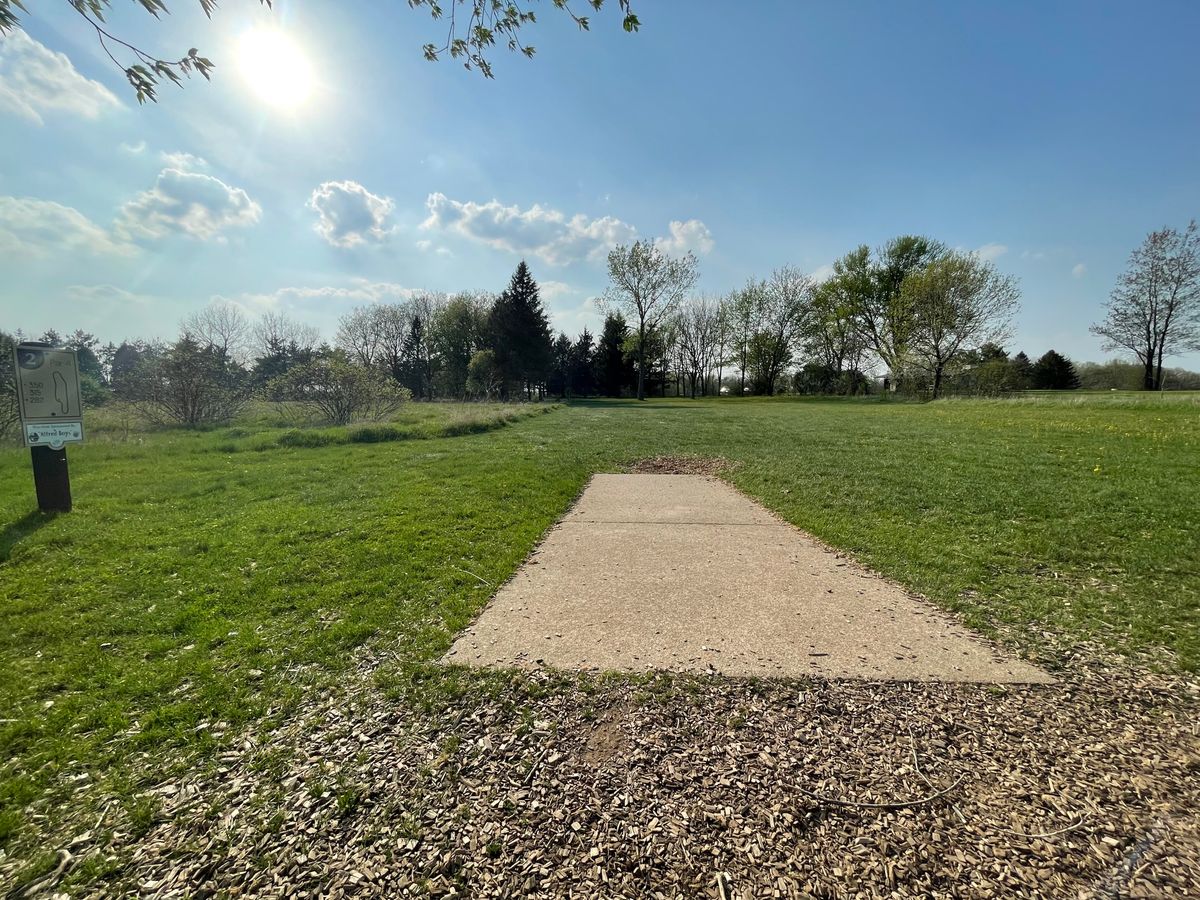 Hole 2 short tee