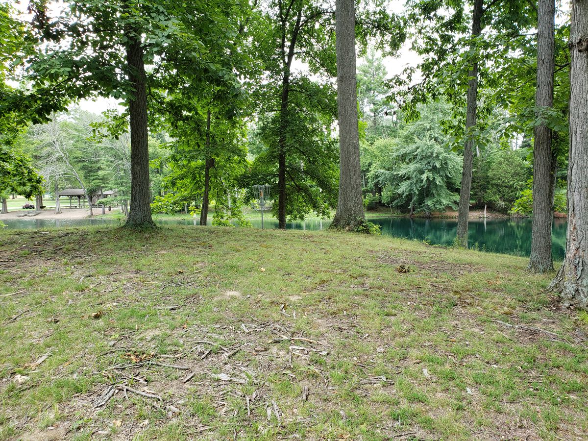 #7 Amateur Basket Approach, looking toward boat dock.