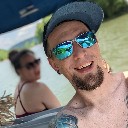 User avatar image