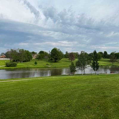 Gorgeous lake in the center (kinda) of the course - reminded me of Winthrop University.