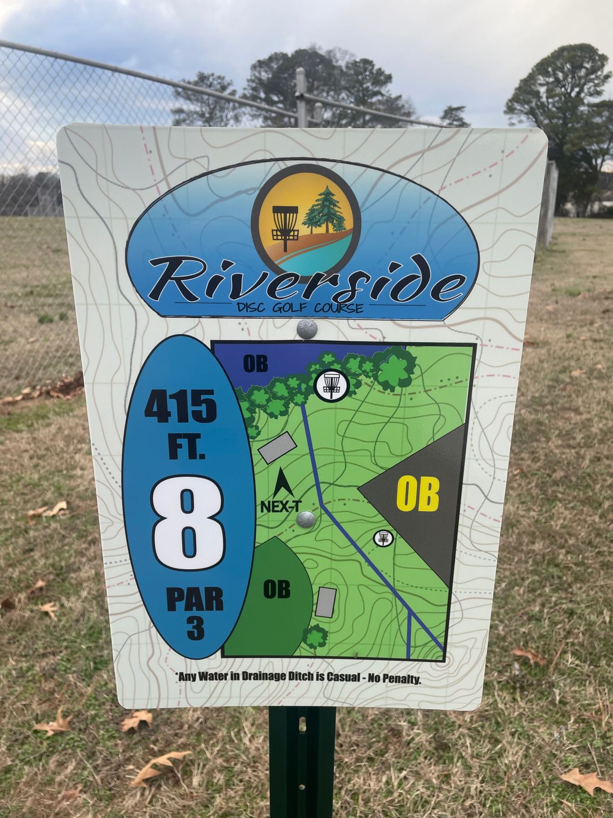 Hole 8 sign
