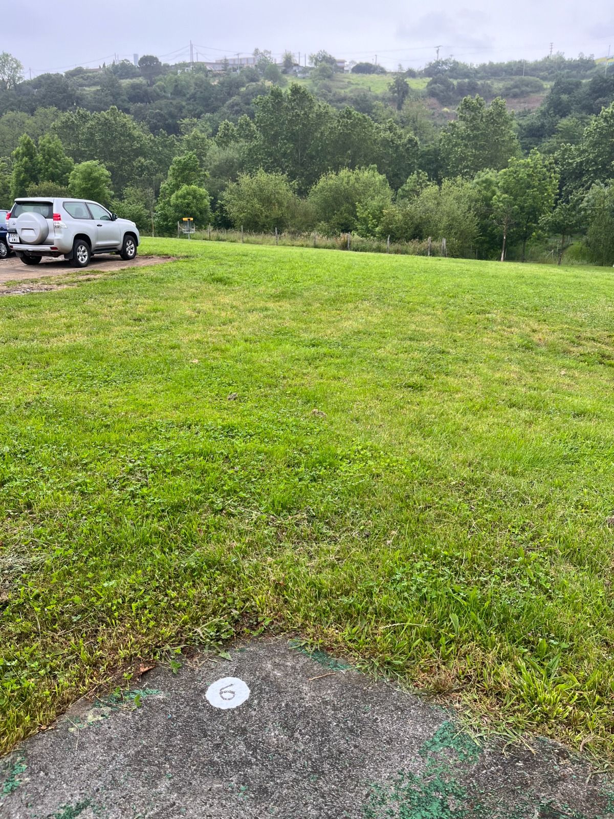 6. Zuloa _ Hole 6 Tee Pad _ Salida Hoyo 6 parking