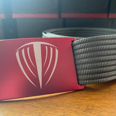 Red/grey grip belt