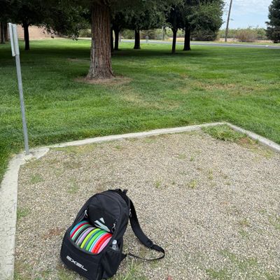 Hole 5 tee pad