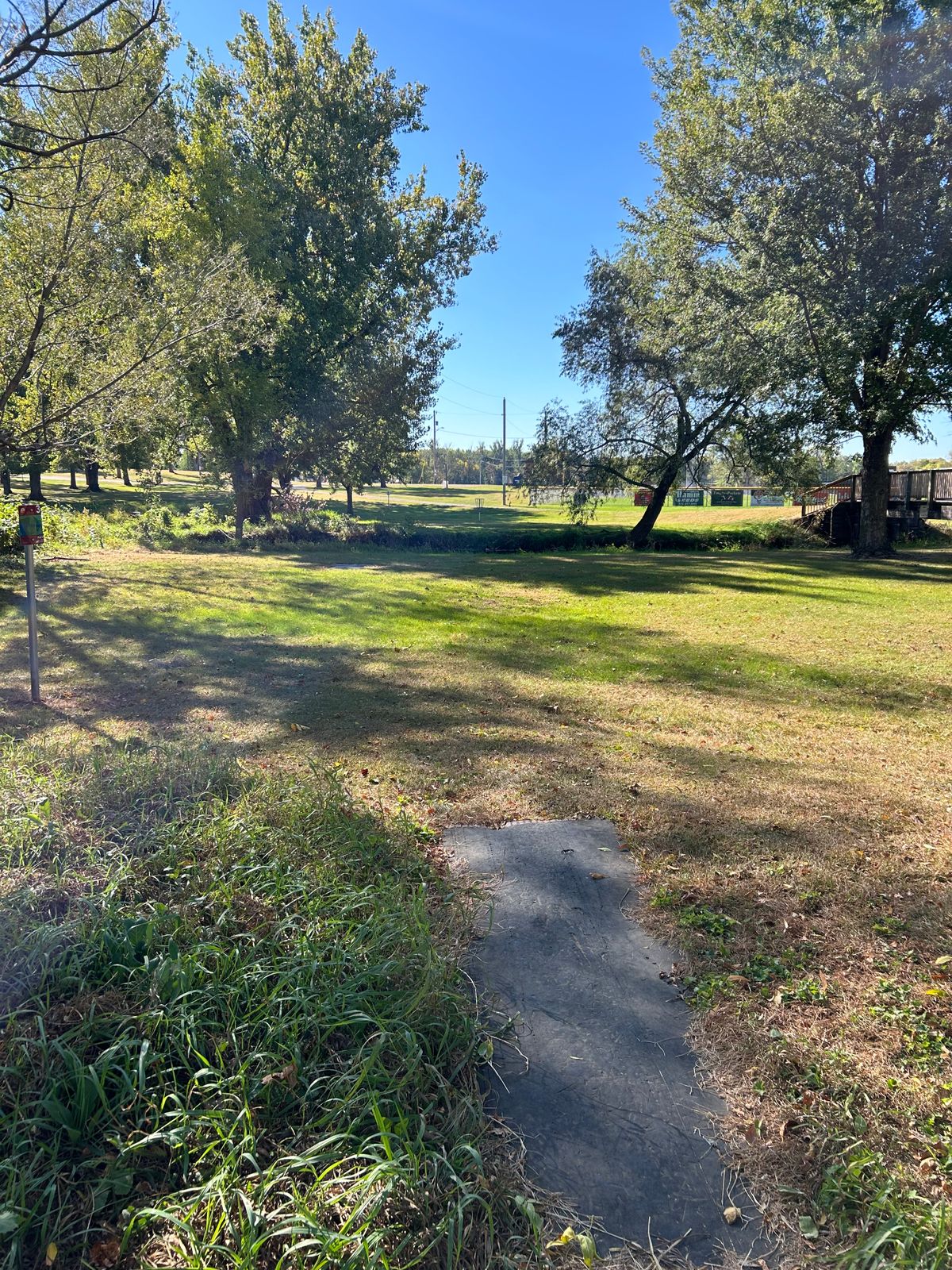 Hole 3 teepad