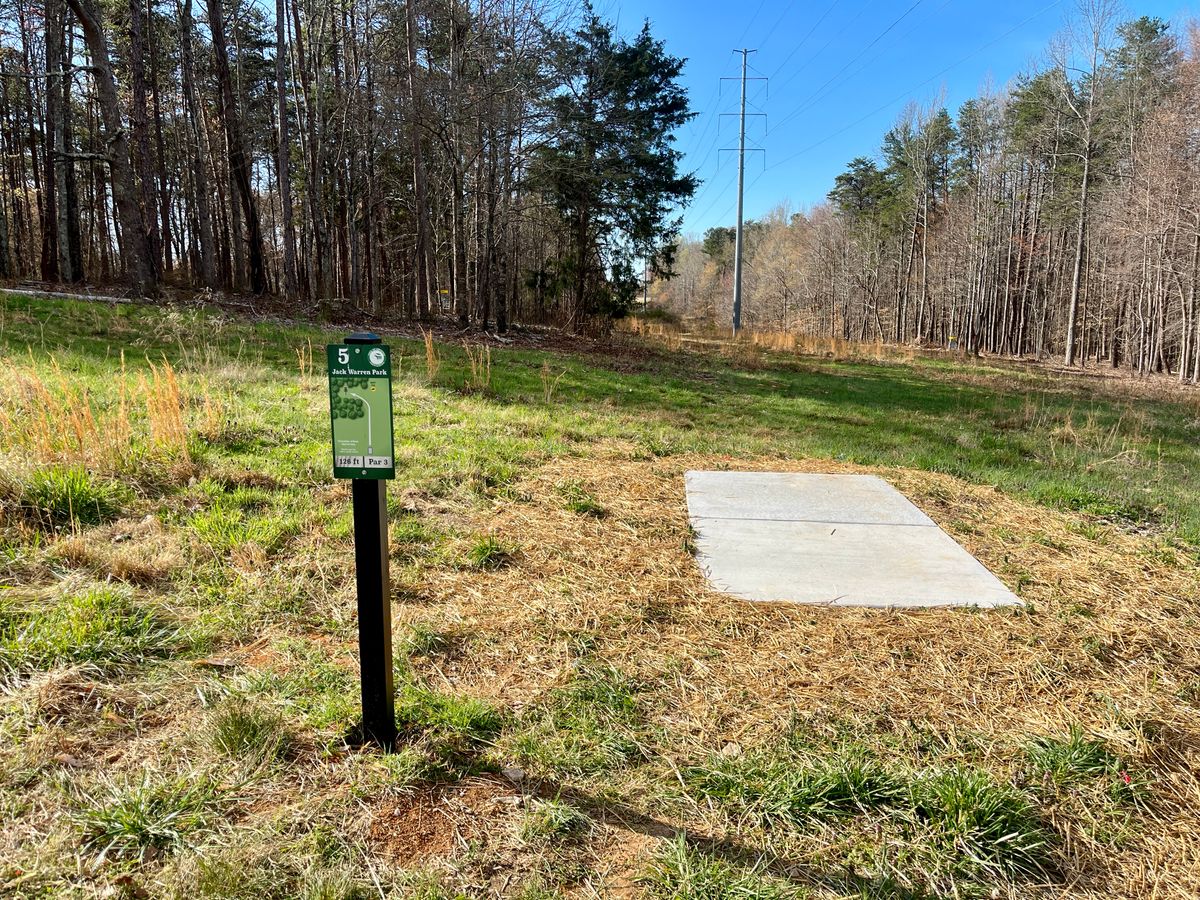 Hole 5 tee