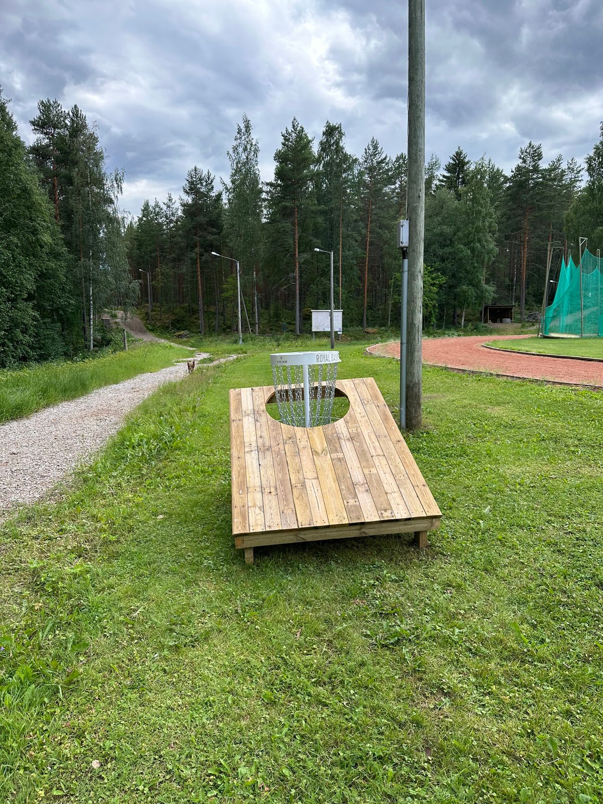 Cornhole tyylinen puttipeli